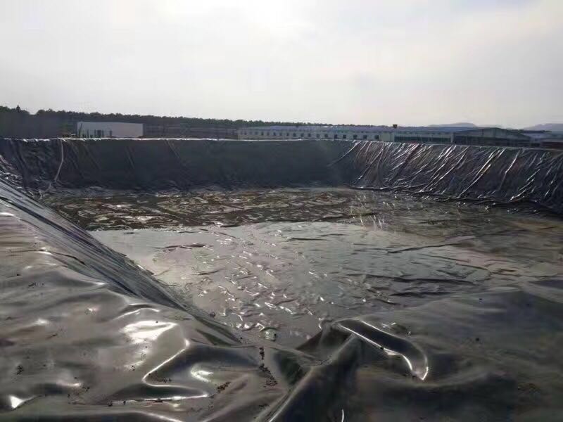 防滲膜的抗穿能力和抗拉強度